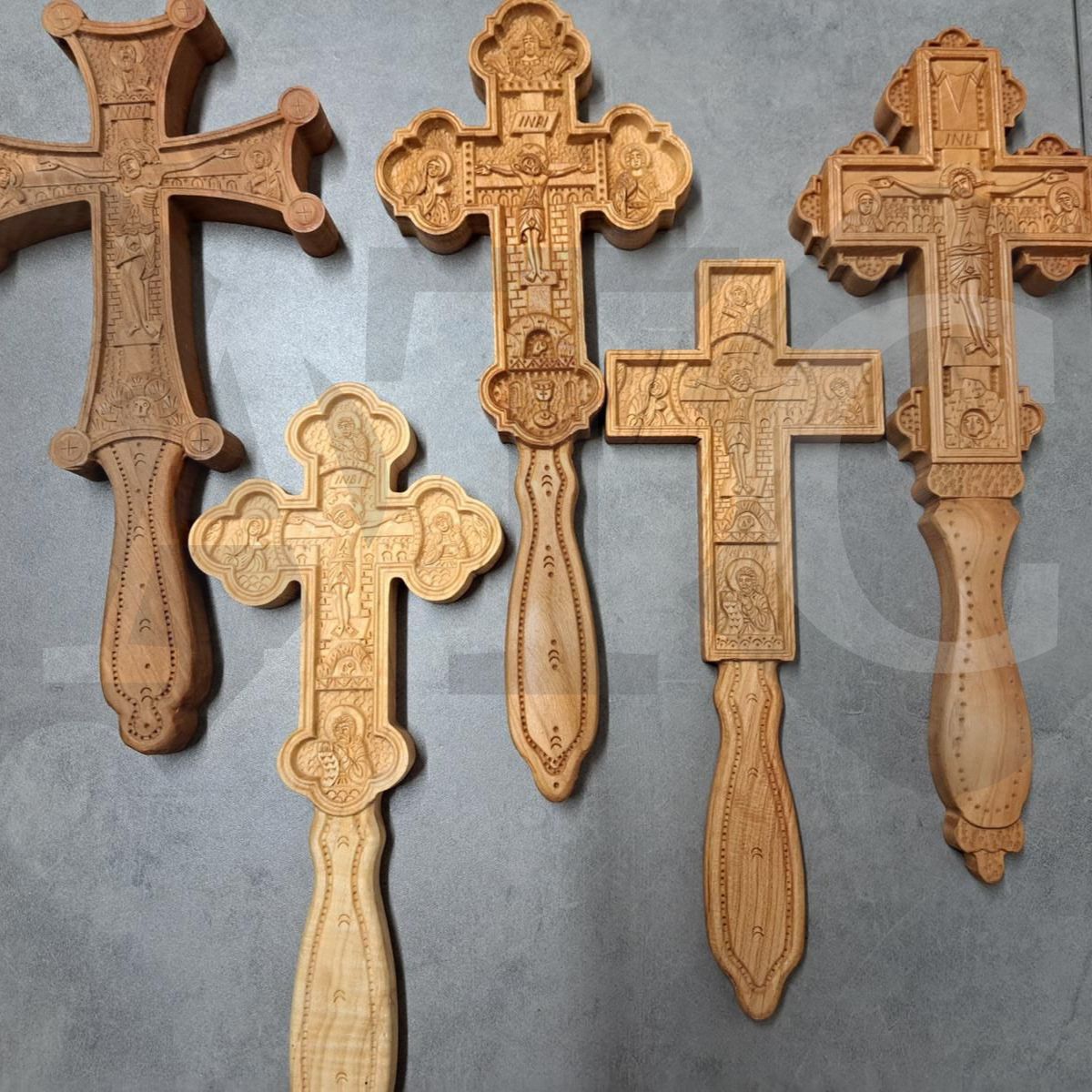 Cruci Binecuvântare cu mâner | Sculptură Manuală